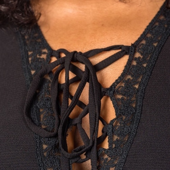 2x HPπ π₯Plus Size Black Romper - Picture 4 of 4